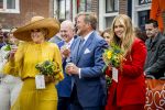 Dokkum 27 april 2026
Koningsdag is dit jaar in Dokkum . Namens de koninklijke familie zijn aanwezig : Koning Willem Alexander Koningin Maxima Prinses Amalia Prinses Alexia Prinses Ariane Prins Constantijn Prinses Laurentien Prins Maurits Prinses Marilene Prins Bernhard Prins Floris Prinses Aimee Prins Pieter Christiaan en Prinses Anita .