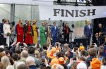 Dokkum 27 april 2026
Koningsdag is dit jaar in Dokkum . Namens de koninklijke familie zijn aanwezig : Koning Willem Alexander Koningin Maxima Prinses Amalia Prinses Alexia Prinses Ariane Prins Constantijn Prinses Laurentien Prins Maurits Prinses Marilene Prins Bernhard Prins Floris Prinses Aimee Prins Pieter Christiaan en Prinses Anita .