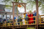 Dokkum 27 april 2026
Koningsdag is dit jaar in Dokkum . Namens de koninklijke familie zijn aanwezig : Koning Willem Alexander Koningin Maxima Prinses Amalia Prinses Alexia Prinses Ariane Prins Constantijn Prinses Laurentien Prins Maurits Prinses Marilene Prins Bernhard Prins Floris Prinses Aimee Prins Pieter Christiaan en Prinses Anita .