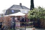 Amstelveen 14 april 2026
Boekpresentatie Leslie Keijzer bij haar huis .