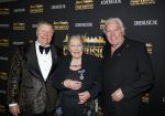 Zaandam 24 april 2026
Willeke v Ammelrooy heeft een koninklijke ondersceiding (linte) gekregen . Rene Mioch organiseert een fotomoment in het Zaantheater . Marco Bakker was er natuurlijk ook bij .