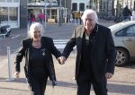Zaandam 24 april 2026
Willeke v Ammelrooy heeft een koninklijke ondersceiding (linte) gekregen . Rene Mioch organiseert een fotomoment in het Zaantheater . Marco Bakker was er natuurlijk ook bij .