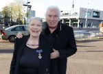 Zaandam 24 april 2026
Willeke v Ammelrooy heeft een koninklijke ondersceiding (linte) gekregen . Rene Mioch organiseert een fotomoment in het Zaantheater . Marco Bakker was er natuurlijk ook bij .