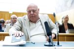 Den Bosch 15 april 2026
Rechtszaak Peter Gillis vs Nicol Kremers in de rechtbank van Den Bosch . Peter zijn kinderen en vriendin Wendy v Hout zijn met hem mee .