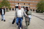 Den Bosch 15 april 2026
Rechtszaak Peter Gillis vs Nicol Kremers in de rechtbank van Den Bosch . Peter zijn kinderen en vriendin Wendy v Hout zijn met hem mee .