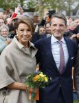 Dokkum 27 april 2026
Koningsdag is dit jaar in Dokkum . Namens de koninklijke familie zijn aanwezig : Koning Willem Alexander Koningin Maxima Prinses Amalia Prinses Alexia Prinses Ariane Prins Constantijn Prinses Laurentien Prins Maurits Prinses Marilene Prins Bernhard Prins Floris Prinses Aimee Prins Pieter Christiaan en Prinses Anita .