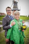 Dokkum 27 april 2026
Koningsdag is dit jaar in Dokkum . Namens de koninklijke familie zijn aanwezig : Koning Willem Alexander Koningin Maxima Prinses Amalia Prinses Alexia Prinses Ariane Prins Constantijn Prinses Laurentien Prins Maurits Prinses Marilene Prins Bernhard Prins Floris Prinses Aimee Prins Pieter Christiaan en Prinses Anita .