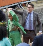 Dokkum 27 april 2026
Koningsdag is dit jaar in Dokkum . Namens de koninklijke familie zijn aanwezig : Koning Willem Alexander Koningin Maxima Prinses Amalia Prinses Alexia Prinses Ariane Prins Constantijn Prinses Laurentien Prins Maurits Prinses Marilene Prins Bernhard Prins Floris Prinses Aimee Prins Pieter Christiaan en Prinses Anita .