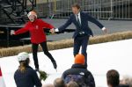 Dokkum 27 april 2026
Koningsdag is dit jaar in Dokkum . Namens de koninklijke familie zijn aanwezig : Koning Willem Alexander Koningin Maxima Prinses Amalia Prinses Alexia Prinses Ariane Prins Constantijn Prinses Laurentien Prins Maurits Prinses Marilene Prins Bernhard Prins Floris Prinses Aimee Prins Pieter Christiaan en Prinses Anita .