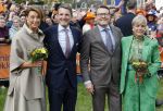 Dokkum 27 april 2026
Koningsdag is dit jaar in Dokkum . Namens de koninklijke familie zijn aanwezig : Koning Willem Alexander Koningin Maxima Prinses Amalia Prinses Alexia Prinses Ariane Prins Constantijn Prinses Laurentien Prins Maurits Prinses Marilene Prins Bernhard Prins Floris Prinses Aimee Prins Pieter Christiaan en Prinses Anita .