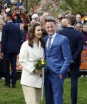 Dokkum 27 april 2026
Koningsdag is dit jaar in Dokkum . Namens de koninklijke familie zijn aanwezig : Koning Willem Alexander Koningin Maxima Prinses Amalia Prinses Alexia Prinses Ariane Prins Constantijn Prinses Laurentien Prins Maurits Prinses Marilene Prins Bernhard Prins Floris Prinses Aimee Prins Pieter Christiaan en Prinses Anita .