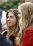 Dokkum 27 april 2026
Koningsdag is dit jaar in Dokkum . Namens de koninklijke familie zijn aanwezig : Koning Willem Alexander Koningin Maxima Prinses Amalia Prinses Alexia Prinses Ariane Prins Constantijn Prinses Laurentien Prins Maurits Prinses Marilene Prins Bernhard Prins Floris Prinses Aimee Prins Pieter Christiaan en Prinses Anita . Bertus Holkema