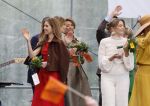 Dokkum 27 april 2026
Koningsdag is dit jaar in Dokkum . Namens de koninklijke familie zijn aanwezig : Koning Willem Alexander Koningin Maxima Prinses Amalia Prinses Alexia Prinses Ariane Prins Constantijn Prinses Laurentien Prins Maurits Prinses Marilene Prins Bernhard Prins Floris Prinses Aimee Prins Pieter Christiaan en Prinses Anita . Bertus Holkema
