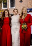 Dokkum 27 april 2026
Koningsdag is dit jaar in Dokkum . Namens de koninklijke familie zijn aanwezig : Koning Willem Alexander Koningin Maxima Prinses Amalia Prinses Alexia Prinses Ariane Prins Constantijn Prinses Laurentien Prins Maurits Prinses Marilene Prins Bernhard Prins Floris Prinses Aimee Prins Pieter Christiaan en Prinses Anita .