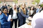 Amsterdam 17 april 2027
Prinses Amalia bezoekt op uitnodiging van Burgemeester Femke Halsema diverse plekken in Amsterdam waaronder os de Zeedijk / wallen .