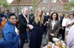 Amsterdam 17 april 2027
Prinses Amalia bezoekt op uitnodiging van Burgemeester Femke Halsema diverse plekken in Amsterdam waaronder os de Zeedijk / wallen .