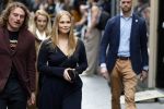Amsterdam 17 april 2027
Prinses Amalia bezoekt op uitnodiging van Burgemeester Femke Halsema diverse plekken in Amsterdam waaronder os de Zeedijk / wallen .