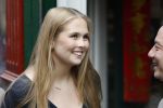 Amsterdam 17 april 2027
Prinses Amalia bezoekt op uitnodiging van Burgemeester Femke Halsema diverse plekken in Amsterdam waaronder os de Zeedijk / wallen .