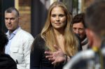 Amsterdam 17 april 2027
Prinses Amalia bezoekt op uitnodiging van Burgemeester Femke Halsema diverse plekken in Amsterdam waaronder os de Zeedijk / wallen .
