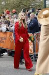 Dokkum 27 april 2026
Koningsdag is dit jaar in Dokkum . Namens de koninklijke familie zijn aanwezig : Koning Willem Alexander Koningin Maxima Prinses Amalia Prinses Alexia Prinses Ariane Prins Constantijn Prinses Laurentien Prins Maurits Prinses Marilene Prins Bernhard Prins Floris Prinses Aimee Prins Pieter Christiaan en Prinses Anita .