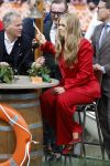 Dokkum 27 april 2026
Koningsdag is dit jaar in Dokkum . Namens de koninklijke familie zijn aanwezig : Koning Willem Alexander Koningin Maxima Prinses Amalia Prinses Alexia Prinses Ariane Prins Constantijn Prinses Laurentien Prins Maurits Prinses Marilene Prins Bernhard Prins Floris Prinses Aimee Prins Pieter Christiaan en Prinses Anita .