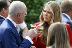 Dokkum 27 april 2026
Koningsdag is dit jaar in Dokkum . Namens de koninklijke familie zijn aanwezig : Koning Willem Alexander Koningin Maxima Prinses Amalia Prinses Alexia Prinses Ariane Prins Constantijn Prinses Laurentien Prins Maurits Prinses Marilene Prins Bernhard Prins Floris Prinses Aimee Prins Pieter Christiaan en Prinses Anita .