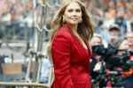 Dokkum 27 april 2026
Koningsdag is dit jaar in Dokkum . Namens de koninklijke familie zijn aanwezig : Koning Willem Alexander Koningin Maxima Prinses Amalia Prinses Alexia Prinses Ariane Prins Constantijn Prinses Laurentien Prins Maurits Prinses Marilene Prins Bernhard Prins Floris Prinses Aimee Prins Pieter Christiaan en Prinses Anita .