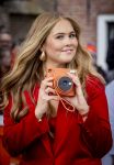 Dokkum 27 april 2026
Koningsdag is dit jaar in Dokkum . Namens de koninklijke familie zijn aanwezig : Koning Willem Alexander Koningin Maxima Prinses Amalia Prinses Alexia Prinses Ariane Prins Constantijn Prinses Laurentien Prins Maurits Prinses Marilene Prins Bernhard Prins Floris Prinses Aimee Prins Pieter Christiaan en Prinses Anita .