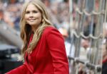Dokkum 27 april 2026
Koningsdag is dit jaar in Dokkum . Namens de koninklijke familie zijn aanwezig : Koning Willem Alexander Koningin Maxima Prinses Amalia Prinses Alexia Prinses Ariane Prins Constantijn Prinses Laurentien Prins Maurits Prinses Marilene Prins Bernhard Prins Floris Prinses Aimee Prins Pieter Christiaan en Prinses Anita .