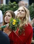 Dokkum 27 april 2026
Koningsdag is dit jaar in Dokkum . Namens de koninklijke familie zijn aanwezig : Koning Willem Alexander Koningin Maxima Prinses Amalia Prinses Alexia Prinses Ariane Prins Constantijn Prinses Laurentien Prins Maurits Prinses Marilene Prins Bernhard Prins Floris Prinses Aimee Prins Pieter Christiaan en Prinses Anita .