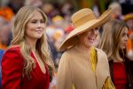 Dokkum 27 april 2026
Koningsdag is dit jaar in Dokkum . Namens de koninklijke familie zijn aanwezig : Koning Willem Alexander Koningin Maxima Prinses Amalia Prinses Alexia Prinses Ariane Prins Constantijn Prinses Laurentien Prins Maurits Prinses Marilene Prins Bernhard Prins Floris Prinses Aimee Prins Pieter Christiaan en Prinses Anita .