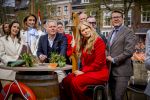 Dokkum 27 april 2026
Koningsdag is dit jaar in Dokkum . Namens de koninklijke familie zijn aanwezig : Koning Willem Alexander Koningin Maxima Prinses Amalia Prinses Alexia Prinses Ariane Prins Constantijn Prinses Laurentien Prins Maurits Prinses Marilene Prins Bernhard Prins Floris Prinses Aimee Prins Pieter Christiaan en Prinses Anita .
