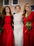 Dokkum 27 april 2026
Koningsdag is dit jaar in Dokkum . Namens de koninklijke familie zijn aanwezig : Koning Willem Alexander Koningin Maxima Prinses Amalia Prinses Alexia Prinses Ariane Prins Constantijn Prinses Laurentien Prins Maurits Prinses Marilene Prins Bernhard Prins Floris Prinses Aimee Prins Pieter Christiaan en Prinses Anita .