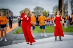 Dokkum 27 april 2026
Koningsdag is dit jaar in Dokkum . Namens de koninklijke familie zijn aanwezig : Koning Willem Alexander Koningin Maxima Prinses Amalia Prinses Alexia Prinses Ariane Prins Constantijn Prinses Laurentien Prins Maurits Prinses Marilene Prins Bernhard Prins Floris Prinses Aimee Prins Pieter Christiaan en Prinses Anita .