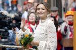 Dokkum 27 april 2026
Koningsdag is dit jaar in Dokkum . Namens de koninklijke familie zijn aanwezig : Koning Willem Alexander Koningin Maxima Prinses Amalia Prinses Alexia Prinses Ariane Prins Constantijn Prinses Laurentien Prins Maurits Prinses Marilene Prins Bernhard Prins Floris Prinses Aimee Prins Pieter Christiaan en Prinses Anita .