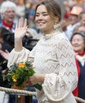 Dokkum 27 april 2026
Koningsdag is dit jaar in Dokkum . Namens de koninklijke familie zijn aanwezig : Koning Willem Alexander Koningin Maxima Prinses Amalia Prinses Alexia Prinses Ariane Prins Constantijn Prinses Laurentien Prins Maurits Prinses Marilene Prins Bernhard Prins Floris Prinses Aimee Prins Pieter Christiaan en Prinses Anita .