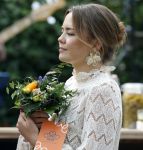Dokkum 27 april 2026
Koningsdag is dit jaar in Dokkum . Namens de koninklijke familie zijn aanwezig : Koning Willem Alexander Koningin Maxima Prinses Amalia Prinses Alexia Prinses Ariane Prins Constantijn Prinses Laurentien Prins Maurits Prinses Marilene Prins Bernhard Prins Floris Prinses Aimee Prins Pieter Christiaan en Prinses Anita .