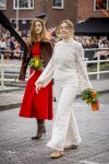 Dokkum 27 april 2026
Koningsdag is dit jaar in Dokkum . Namens de koninklijke familie zijn aanwezig : Koning Willem Alexander Koningin Maxima Prinses Amalia Prinses Alexia Prinses Ariane Prins Constantijn Prinses Laurentien Prins Maurits Prinses Marilene Prins Bernhard Prins Floris Prinses Aimee Prins Pieter Christiaan en Prinses Anita .