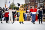 Dokkum 27 april 2026
Koningsdag is dit jaar in Dokkum . Namens de koninklijke familie zijn aanwezig : Koning Willem Alexander Koningin Maxima Prinses Amalia Prinses Alexia Prinses Ariane Prins Constantijn Prinses Laurentien Prins Maurits Prinses Marilene Prins Bernhard Prins Floris Prinses Aimee Prins Pieter Christiaan en Prinses Anita .