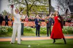 Dokkum 27 april 2026
Koningsdag is dit jaar in Dokkum . Namens de koninklijke familie zijn aanwezig : Koning Willem Alexander Koningin Maxima Prinses Amalia Prinses Alexia Prinses Ariane Prins Constantijn Prinses Laurentien Prins Maurits Prinses Marilene Prins Bernhard Prins Floris Prinses Aimee Prins Pieter Christiaan en Prinses Anita .