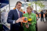 Dokkum 27 april 2026
Koningsdag is dit jaar in Dokkum . Namens de koninklijke familie zijn aanwezig : Koning Willem Alexander Koningin Maxima Prinses Amalia Prinses Alexia Prinses Ariane Prins Constantijn Prinses Laurentien Prins Maurits Prinses Marilene Prins Bernhard Prins Floris Prinses Aimee Prins Pieter Christiaan en Prinses Anita .