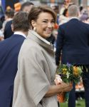 Dokkum 27 april 2026
Koningsdag is dit jaar in Dokkum . Namens de koninklijke familie zijn aanwezig : Koning Willem Alexander Koningin Maxima Prinses Amalia Prinses Alexia Prinses Ariane Prins Constantijn Prinses Laurentien Prins Maurits Prinses Marilene Prins Bernhard Prins Floris Prinses Aimee Prins Pieter Christiaan en Prinses Anita .