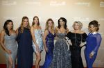 Den Bosch 20 april 2026
Brigitte Schepers, Chayenne Muller, Estelle Hanneman, Lizbeth van den Boogaart, Marjan Strijbosch, Petrouschka Dahmen en Ramona Koonings bij de presentatie van het tweede seizoen van The Real Housewives van het Zuiden in De Orangerie in Den Bosch