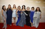 Den Bosch 20 april 2026
Brigitte Schepers, Chayenne Muller, Estelle Hanneman, Lizbeth van den Boogaart, Marjan Strijbosch, Petrouschka Dahmen en Ramona Koonings bij de presentatie van het tweede seizoen van The Real Housewives van het Zuiden in De Orangerie in Den Bosch
