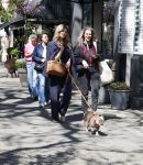 Amsterdam 21 april 2026
Stephanie Tency met haar hondje op de cornelis schuytstraat