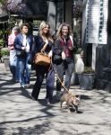 Amsterdam 21 april 2026
Stephanie Tency met haar hondje op de cornelis schuytstraat