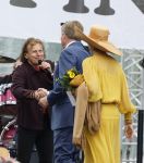 Dokkum 27 april 2026
Koningsdag is dit jaar in Dokkum . Namens de koninklijke familie zijn aanwezig : Koning Willem Alexander Koningin Maxima Prinses Amalia Prinses Alexia Prinses Ariane Prins Constantijn Prinses Laurentien Prins Maurits Prinses Marilene Prins Bernhard Prins Floris Prinses Aimee Prins Pieter Christiaan en Prinses Anita . Syb v d Ploeg