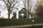 Vinkeveen 1 april 2026
Ik Vinkeveen wonen meerdere volkszangers / zangers . Oa Frank v Etten Robert Leroy Tino Martin en Yves Berendse