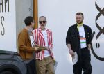 Amsterdam 22 april 2026
Presentatie nieuwe L Homo . Nicolas Keenan staat op de cover . Viktor Horsting met partner (r) en een kennis links