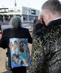 Zaandam 24 april 2026
Willeke v Ammelrooy heeft een koninklijke ondersceiding (linte) gekregen . Rene Mioch organiseert een fotomoment in het Zaantheater . Marco Bakker was er natuurlijk ook bij .